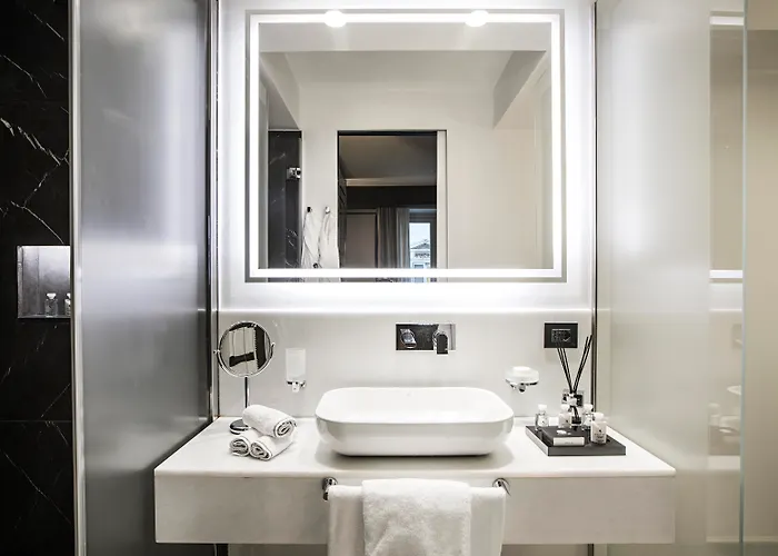 Corso 281 Luxury Hotel