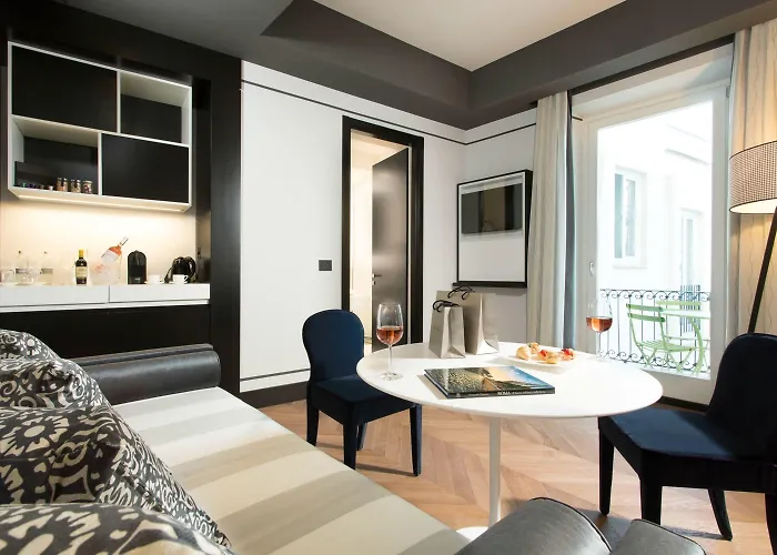 Corso 281 Luxury Hotel